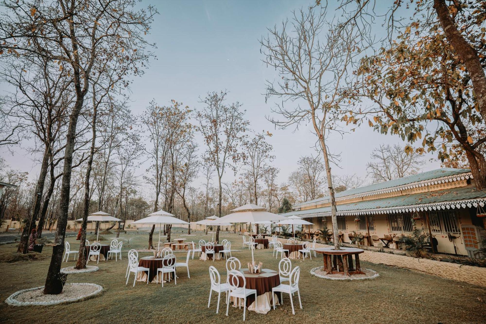 Palash The Jungle Resort Gondia Exterior foto